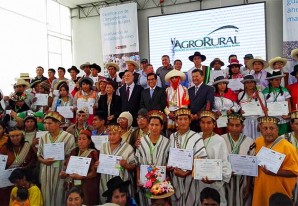 SINEACE Y AGRORURAL certifican a más de 100 talentos rurales del Perú SINEACE Y AGRORURAL certifican a más de 100 talentos rurales del Perú
