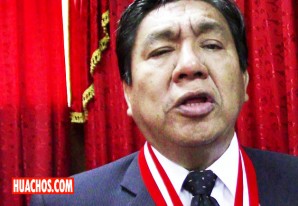 Piden llevar a las buenas o a las malas al rector de la UNICA para que responda investigación Piden llevar a las buenas o a las malas al rector de la UNICA para que responda investigación