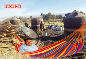 Las comuneros de Huachos duermen el eterno sueño de conformistas y flojos Las comuneros de Huachos duermen el eterno sueño de conformistas y flojos