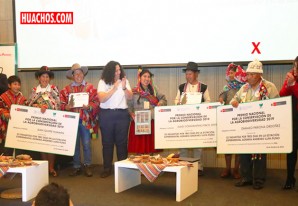 Conservacionista huancavelicano de papas es galardonado por el Minam | VIDEO Conservacionista huancavelicano de papas es galardonado por el Minam | VIDEO