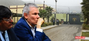 Luis Castañeda Lassio es trasladado al penal Miguel Castro Castro | VIDEO Luis Castañeda Lassio es trasladado al penal Miguel Castro Castro | VIDEO