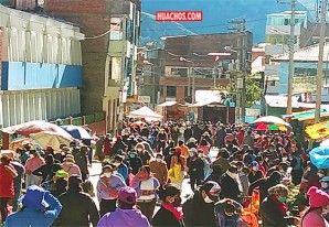 En Huancavelica, sábado 11 de abril era día de compras en familia | VIDEO En Huancavelica, sábado 11 de abril era día de compras en familia | VIDEO
