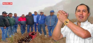 Alcalde de Nasca felicita a los ganadores de contratos de mantenimiento vial Alcalde de Nasca felicita a los ganadores de contratos de mantenimiento vial