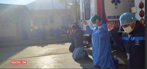 No les queda otra. Personal de salud se encomienda a Dios para que les ilumine No les queda otra. Personal de salud se encomienda a Dios para que les ilumine