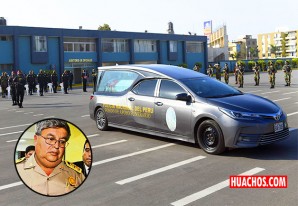 Despiden con honores a fallecido director de Sanidad Policial, Gral. Julio Mercado Despiden con honores a fallecido director de Sanidad Policial, Gral. Julio Mercado