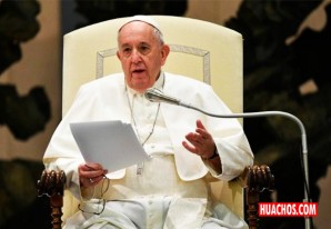 Francisco pone los puntos sobre las íes de la buena oración y de la falsa | VIDEO Francisco pone los puntos sobre las íes de la buena oración y de la falsa | VIDEO