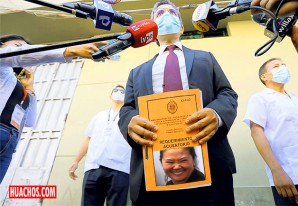 Fiscal José Domingo Pérez acusa a Keiko Fujimori de dirigir organización criminal Fiscal José Domingo Pérez acusa a Keiko Fujimori de dirigir organización criminal