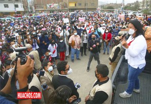 Otra falsedad más de la diosa de las turbas fujimoristas que todo la creen sin darse cuenta Otra falsedad más de la diosa de las turbas fujimoristas que todo la creen sin darse cuenta