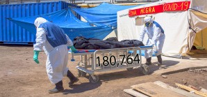 Trágicas cifras de muertos en el Perú, la más elevada en el mundo por millón de habitantes Trágicas cifras de muertos en el Perú, la más elevada en el mundo por millón de habitantes