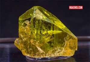 Cristal de olivino: el extraño mineral que expulsa el volcán de La Palma Cristal de olivino: el extraño mineral que expulsa el volcán de La Palma