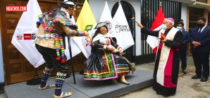 Bendicen nacimiento Chopcca que será expuesto en Plaza San Pedro del Vaticano Bendicen nacimiento Chopcca que será expuesto en Plaza San Pedro del Vaticano
