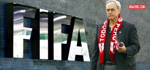 Manuel Burga, expresidente de la FPF, sancionado por la FIFA de por vida Manuel Burga, expresidente de la FPF, sancionado por la FIFA de por vida