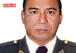 Comandante de la PNP Ica es denunciado por tráfico de influencias Comandante de la PNP Ica es denunciado por tráfico de influencias