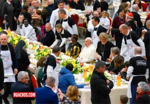 Este domingo, Francisco invitó a comer un 'pasti' a sus 1,200 invitados | VIDEO Este domingo, Francisco invitó a comer un 'pasti' a sus 1,200 invitados | VIDEO
