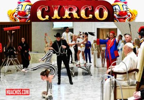 El Papa Francisco recibe la visita de un grupo de artistas de un circo italiano | VIDEO El Papa Francisco recibe la visita de un grupo de artistas de un circo italiano | VIDEO