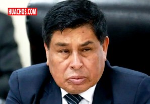 Pasión Dávila, otro jodido "mochasueldo" de la última camada del Congreso | VIDEO Pasión Dávila, otro jodido "mochasueldo" de la última camada del Congreso | VIDEO