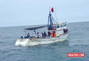 Diez pescadores perdidos hace más de una semana fueron ubicados a 50 millas de Pisco | PISCO Diez pescadores perdidos hace más de una semana fueron ubicados a 50 millas de Pisco | PISCO