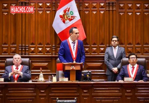 Nueva Mesa Directiva del Congreso se instala en medio de cuestionamientos y demoras | VIDEO Nueva Mesa Directiva del Congreso se instala en medio de cuestionamientos y demoras | VIDEO