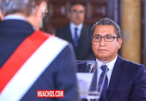 Waldir Ayasta jura como nuevo titular de Ministerio de Energía y Minas | VIDEO Waldir Ayasta jura como nuevo titular de Ministerio de Energía y Minas | VIDEO