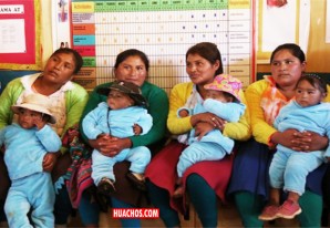 Huancavelica: el programa Cuna Más distribuye miles de kits de abrigo Huancavelica: el programa Cuna Más distribuye miles de kits de abrigo