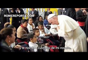 La 'cariñoterapia' de Francisco en un hospital pediátrico en México La 'cariñoterapia' de Francisco en un hospital pediátrico en México