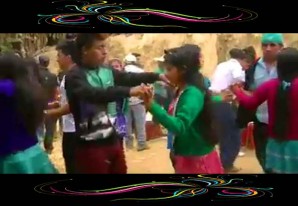 'El baile de las 7 últimas actas electorales' en homenaje al triunfo de 'El Gringo' 'El baile de las 7 últimas actas electorales' en homenaje al triunfo de 'El Gringo'