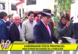 ‘Clodo’ visita la capital de Castrovirreyna para tomarle el pulso y ver que se puede hacer ‘Clodo’ visita la capital de Castrovirreyna para tomarle el pulso y ver que se puede hacer