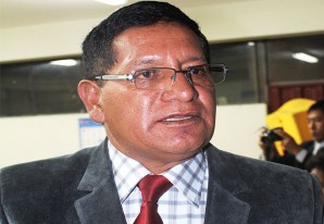 El Gobernador de Huancavelica anhela inversiones de Milpo en su región - VIDEO El Gobernador de Huancavelica anhela inversiones de Milpo en su región - VIDEO