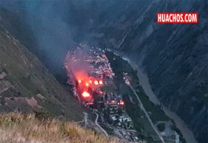 Dos muertos dejó enfrentamiento por paro de productores de papa en la sierra central Dos muertos dejó enfrentamiento por paro de productores de papa en la sierra central