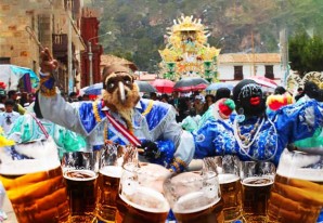 En cada festividad costumbrista, los huancavelicanos baten records tomando trago En cada festividad costumbrista, los huancavelicanos baten records tomando trago