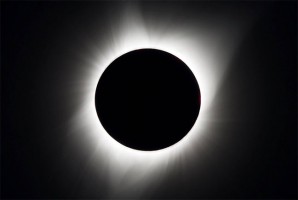 Eclipse solar: una oscuridad mágica recorre Estados Unidos Eclipse solar: una oscuridad mágica recorre Estados Unidos