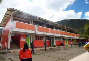 Un sistema educativo de dos clases, con dos pesos diferentes y dos velocidades distintas Un sistema educativo de dos clases, con dos pesos diferentes y dos velocidades distintas