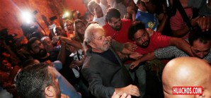 Luiz Inácio Lula da Silva se entrega a la policía para entrar en prisión | VIDEO Luiz Inácio Lula da Silva se entrega a la policía para entrar en prisión | VIDEO