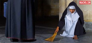 La explotación de las «monjas-servilleta» bajo el signo de la cruz al masculino La explotación de las «monjas-servilleta» bajo el signo de la cruz al masculino