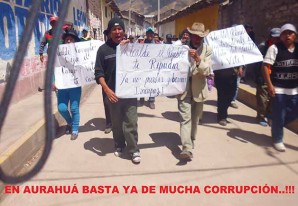 AURAHUÁ EN PIE DE GUERRA CONTRA EL ALCALDE MARTÍN NOLBERTO ISIDRO AURAHUÁ EN PIE DE GUERRA CONTRA EL ALCALDE MARTÍN NOLBERTO ISIDRO