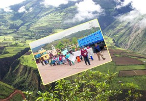 Protestan colegas de 'víctimas colaterales' del supuesto enfrentamiento entre narcos y militares Protestan colegas de 'víctimas colaterales' del supuesto enfrentamiento entre narcos y militares