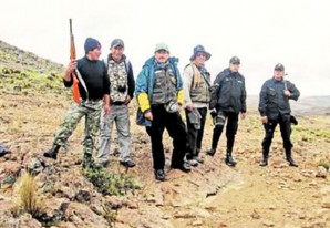 Traficantes venden la lana de las vicuñas en Bolivia Traficantes venden la lana de las vicuñas en Bolivia