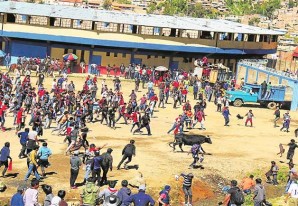Huancavelica vibra en la tradicional Fiesta de Las Cruces 2016 - VIDEO Huancavelica vibra en la tradicional Fiesta de Las Cruces 2016 - VIDEO