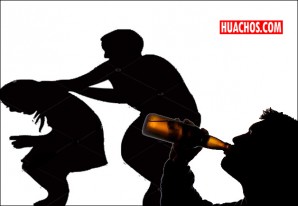 Dos hermanos le pegan a la madre cuando ella les pidió que dejaran de "chupar" Dos hermanos le pegan a la madre cuando ella les pidió que dejaran de "chupar"