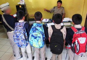 Encuentran 40 niños, en horas de clase, en cabinas de internet sin filtros antipornográficos Encuentran 40 niños, en horas de clase, en cabinas de internet sin filtros antipornográficos