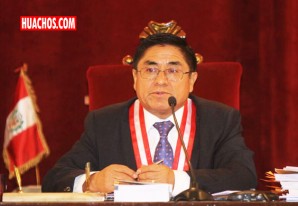 Capturan al exjuez supremo C. Hinostroza presunto cabecilla de una banda criminal | VIDEO Capturan al exjuez supremo C. Hinostroza presunto cabecilla de una banda criminal | VIDEO