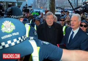 Tesorero del Vaticano aparece brevemente ante corte australiana por acusaciones de abuso sexual Tesorero del Vaticano aparece brevemente ante corte australiana por acusaciones de abuso sexual