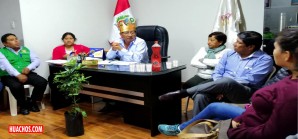 La comedia de sesiones del consejo municipal en el Perú profundo | VIDEO La comedia de sesiones del consejo municipal en el Perú profundo | VIDEO