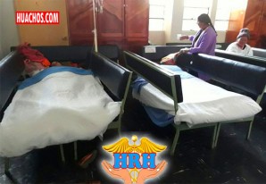 Gestantes huancavelicanas reciben servicio en bancas acondicionadas de los pasillos Gestantes huancavelicanas reciben servicio en bancas acondicionadas de los pasillos