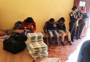 Trabajo infantil en la Fiesta de las Cruces de Huancavelica Trabajo infantil en la Fiesta de las Cruces de Huancavelica