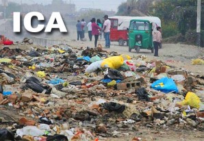La calles de la ciudad de Ica sumergidas en basura por doquier La calles de la ciudad de Ica sumergidas en basura por doquier